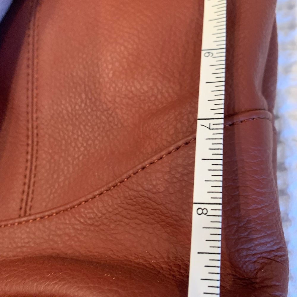 Ameri Leather Hand Bag. Med Size - image 3